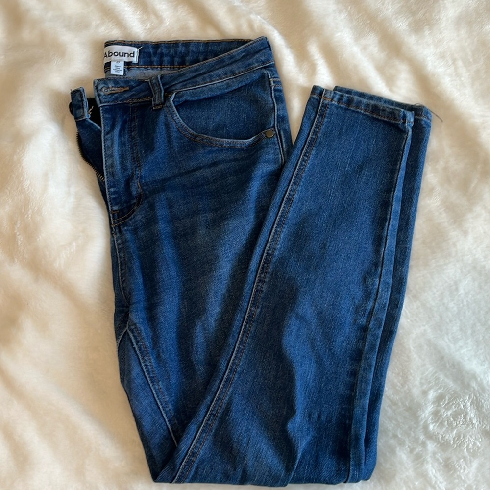 🔹Abound skinny blue jeans🔹
